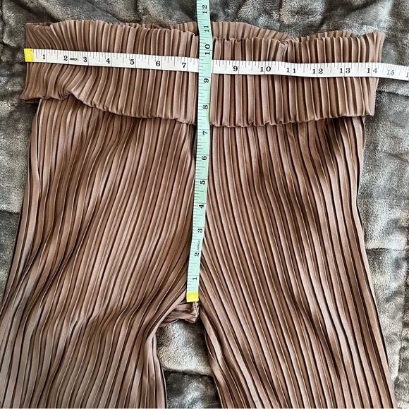 Love Cameron LA Light brown Wide Leg Ruffled Stretchy Pants High Waist Pull On - Picture 7 of 10